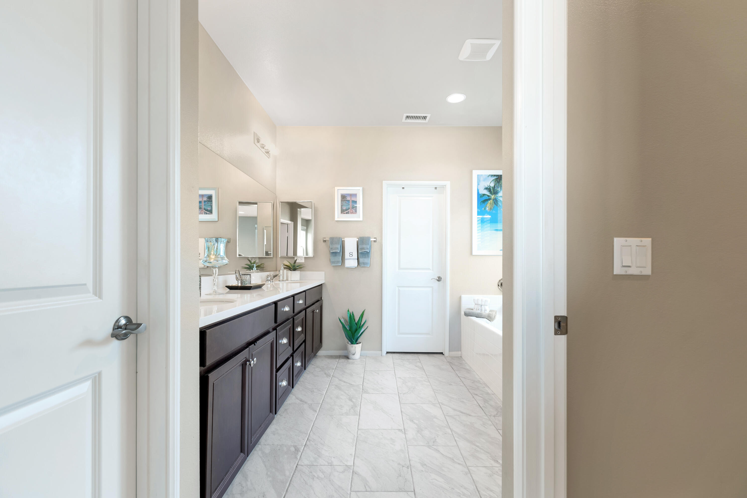 41344 Winfield Court Indio, CA 92203 - Photo 39 of 69 a view of a kitchen with refrigerator and a sink