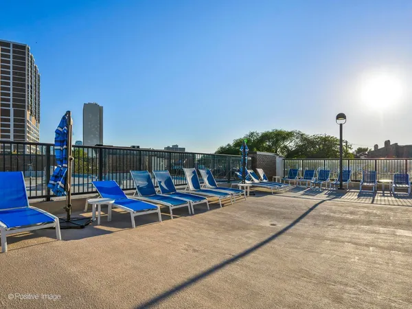 $2,650 | 1850 North Clark Street, Unit 2005, Chicago, IL 60614