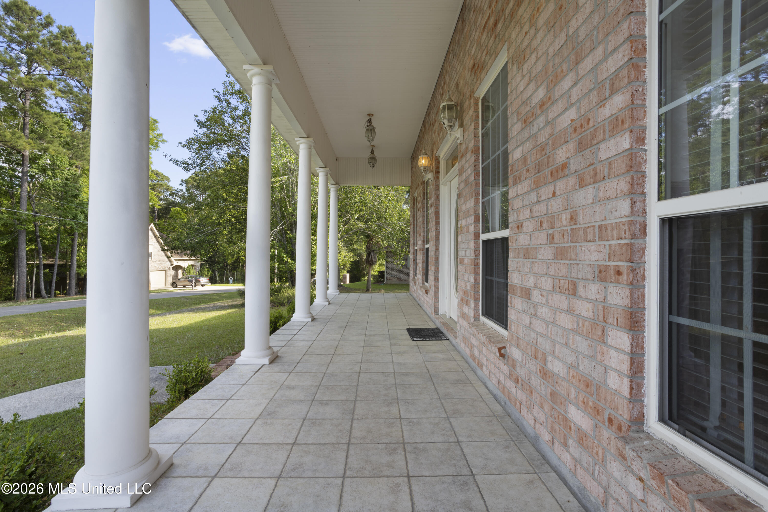 6426 Apelehama Road Diamondhead, MS 39525 - Photo 5 of 53 00005