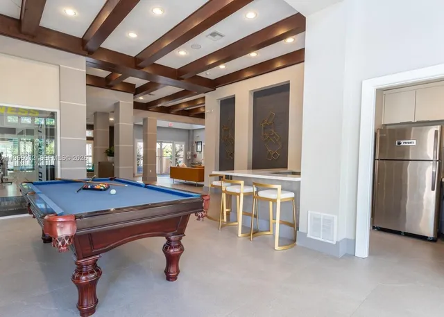 $2,400 | 15610 Southwest 105th Lane, Unit 614, Miami, FL 33196