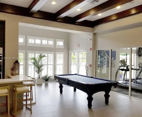 $2,400 | 15610 Southwest 105th Lane, Unit 614, Miami, FL 33196