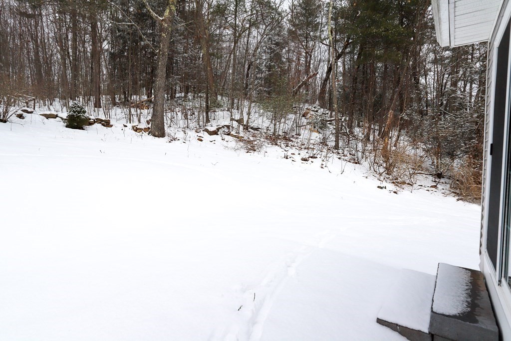 10 Polly Road Wales, MA 01081 - Photo 7 of 26