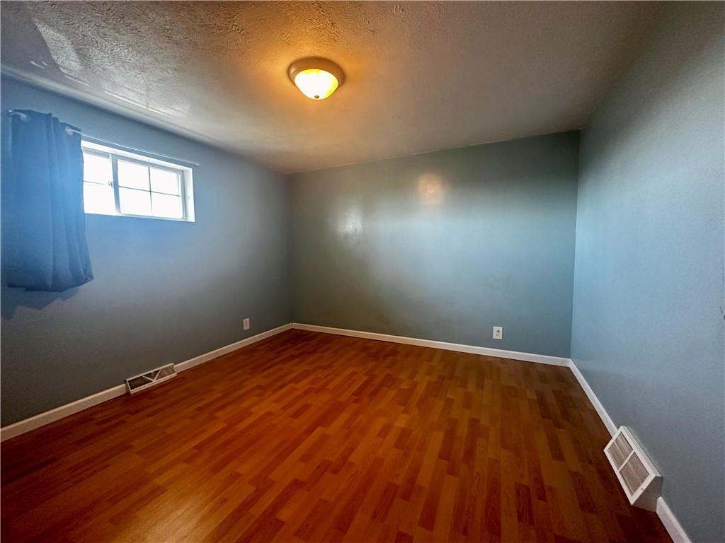650 Monaca Road Aliquippa, PA 15001 - Photo 16 of 24 Gallery Image 16