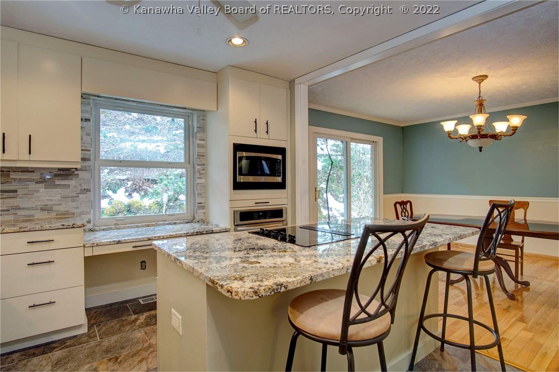 1031 Forest Road Charleston, WV 25314 - Photo 20 of 41 Gallery Image 20