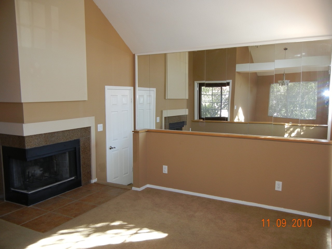 1633 East Lakeside Drive, Unit 51 Gilbert, AZ 85234 - Photo 12 of 36 064