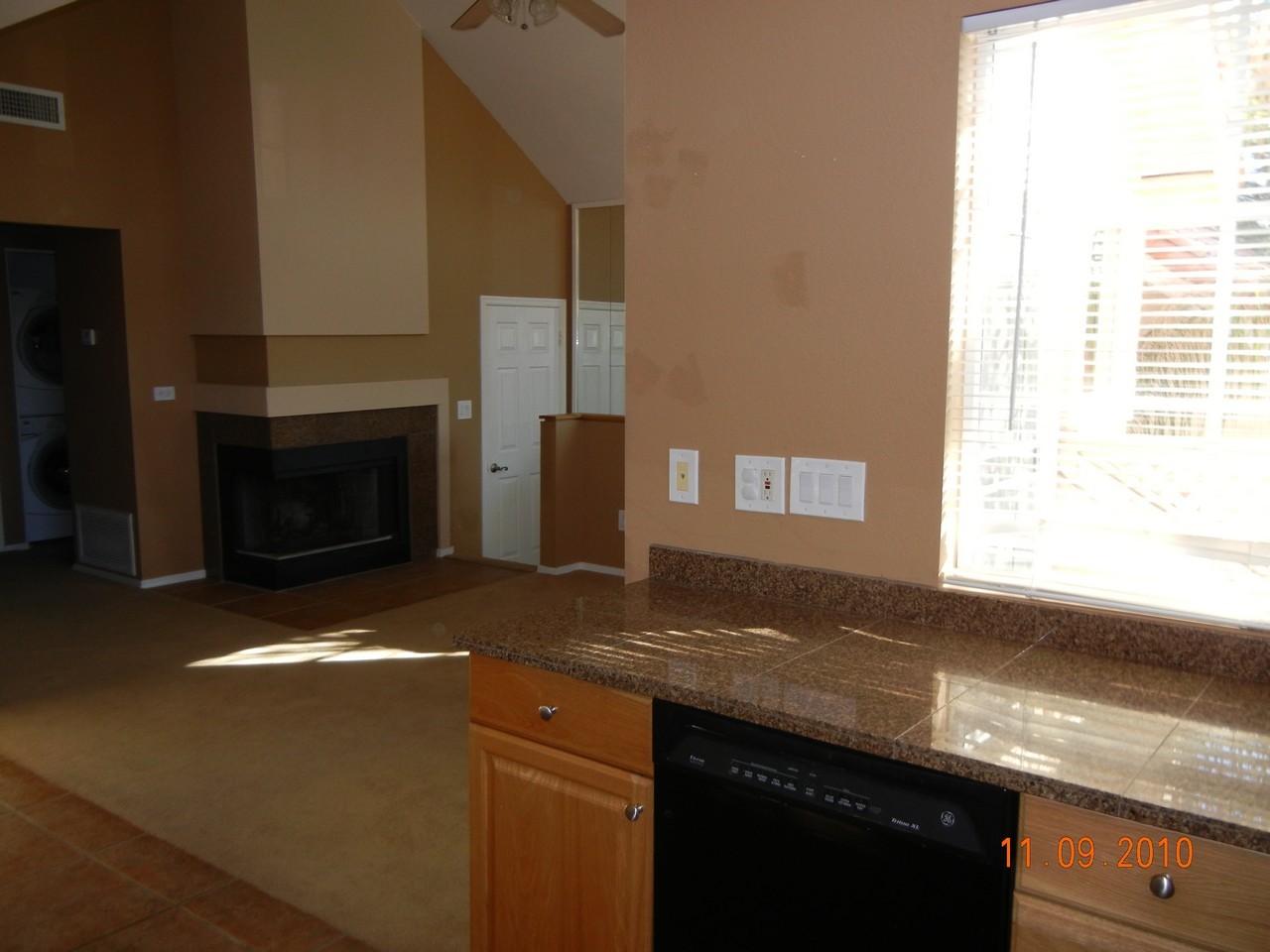 1633 East Lakeside Drive, Unit 51 Gilbert, AZ 85234 - Photo 10 of 36 038