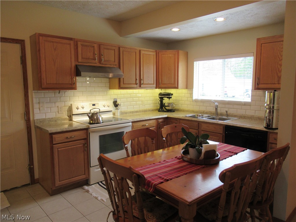 1507 Riverside Drive Akron, OH 44310 - Photo 8 of 28 Gallery Image 8