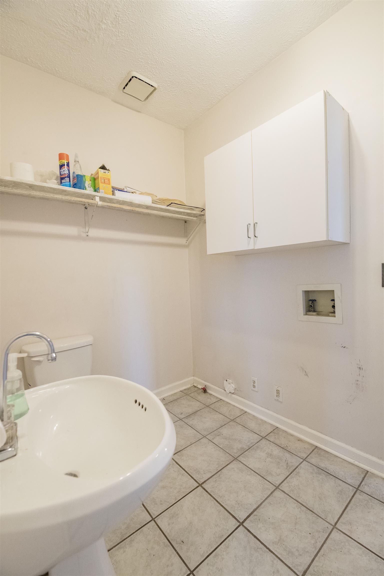 3422 Howard Road Murfreesboro, TN 37127 - Photo 8 of 22 Gallery Image 8