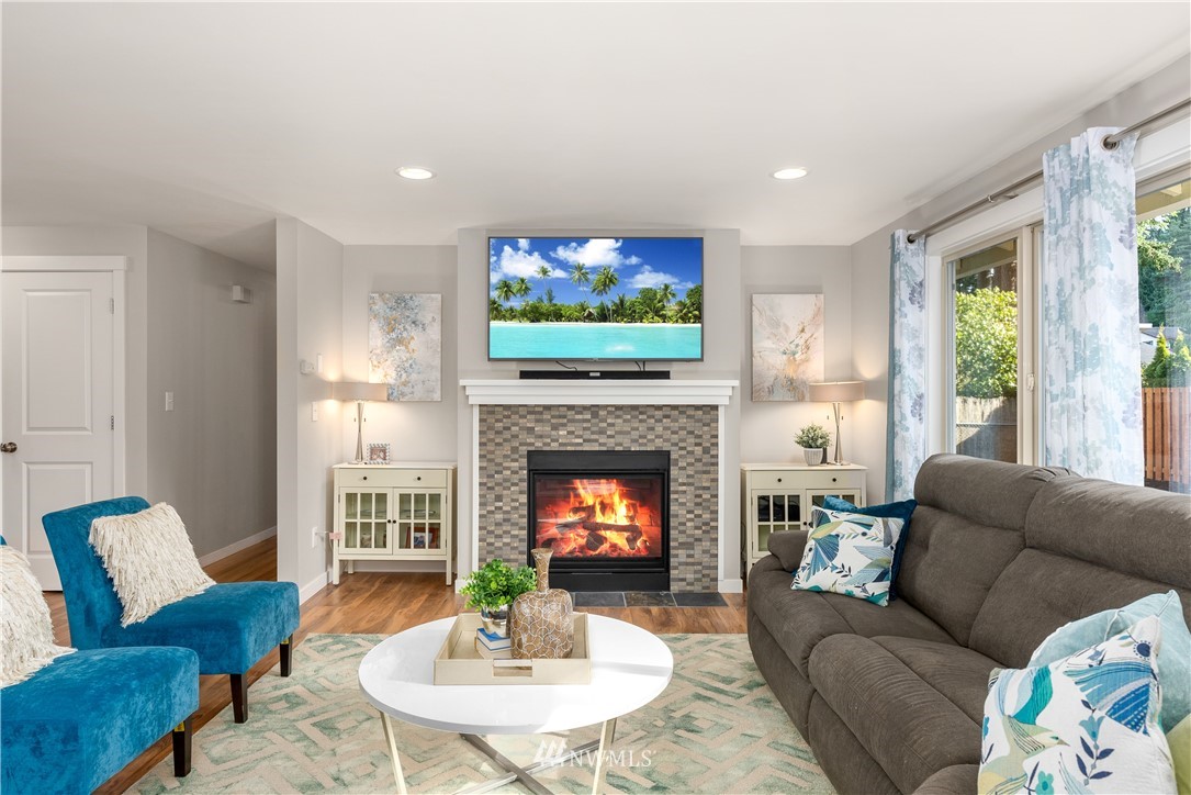 5914 149th Place Southwest Edmonds, WA 98026 - Photo 6 of 30 Gallery Image 6