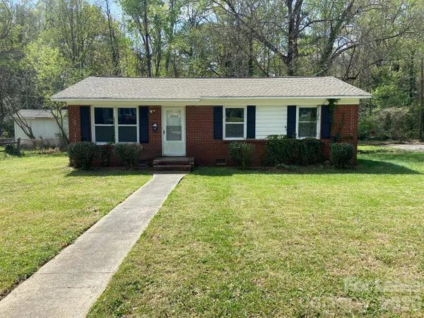 $1,850 | 2900 Edsel Place, Charlotte, NC 28205
