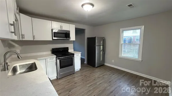 $1,850 | 2900 Edsel Place, Charlotte, NC 28205