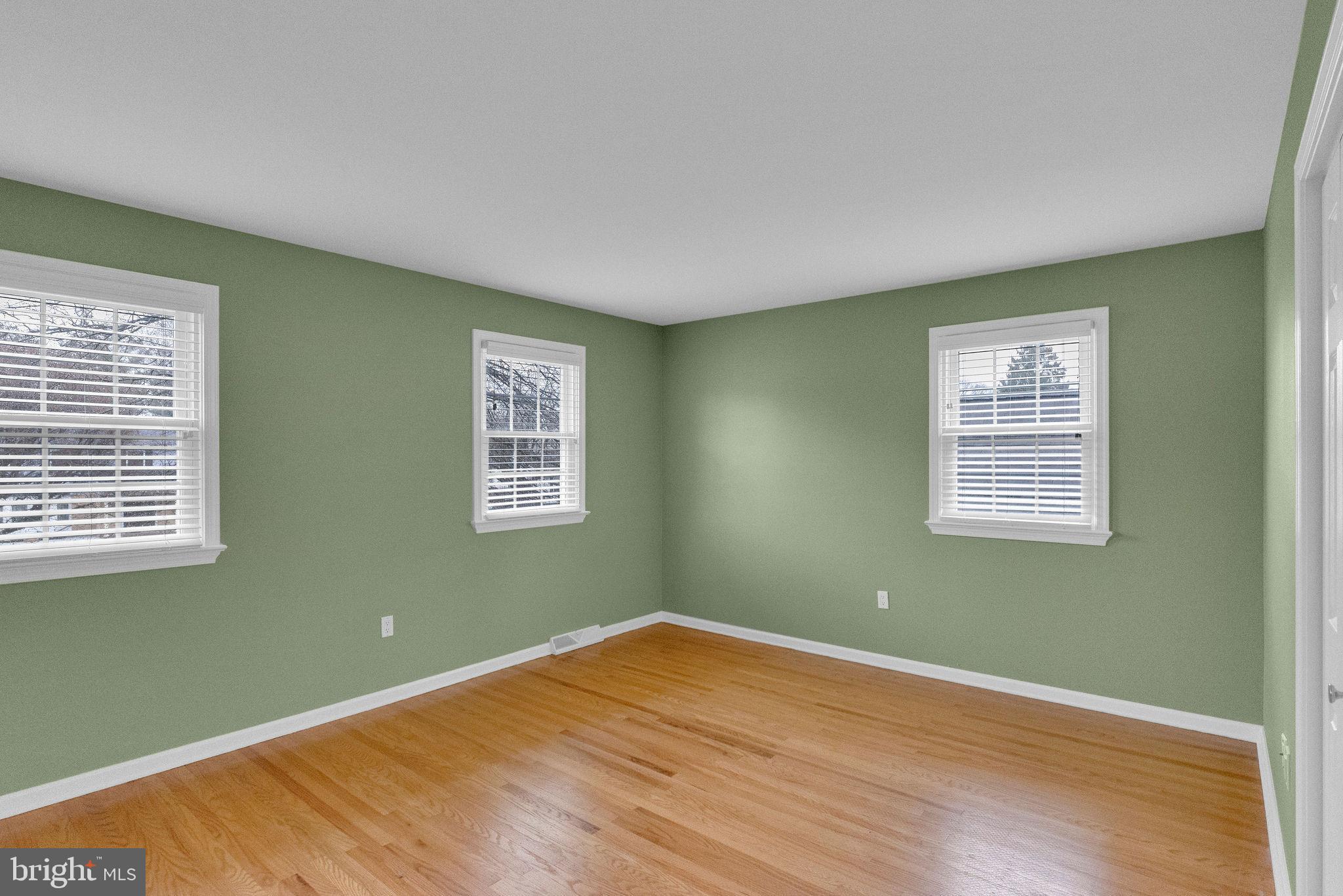 521 Kings Road Yardley, PA 19067 - Photo 25 of 40 Gallery Image 25