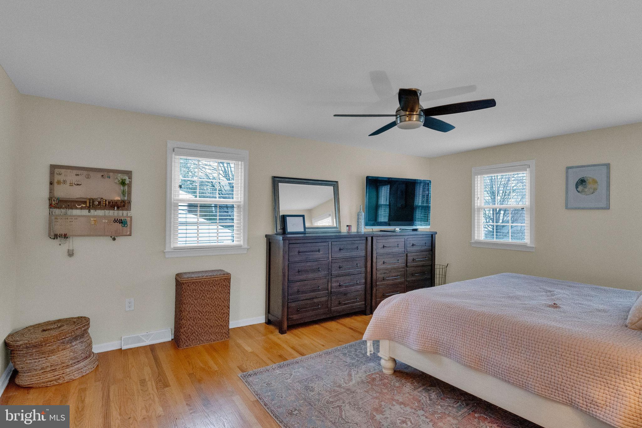 521 Kings Road Yardley, PA 19067 - Photo 29 of 40 Gallery Image 29