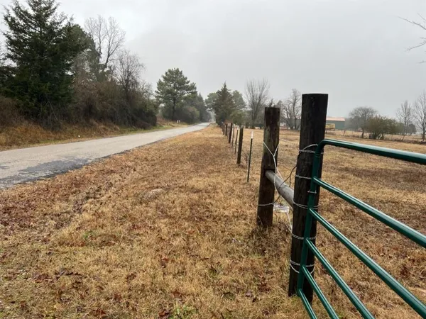 $598,600 | 3121 Clarksville Tx 75426, Clarksville, TX 75426