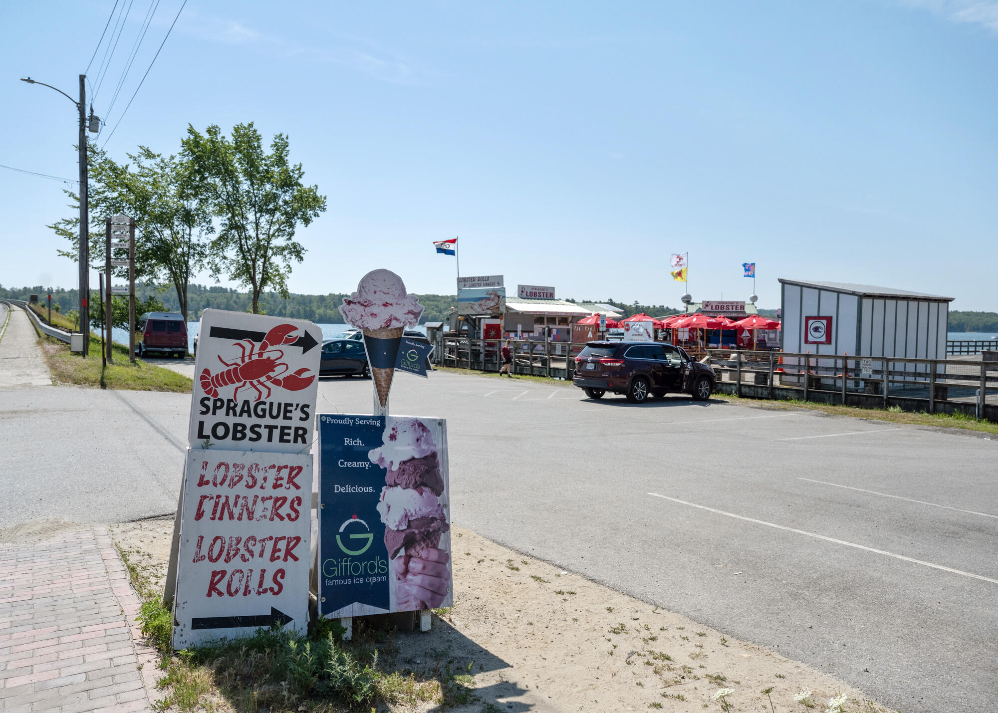 17 Oak Ridge West Wiscasset, ME 04578 - Photo 10 of 16 Wiscasset lobster