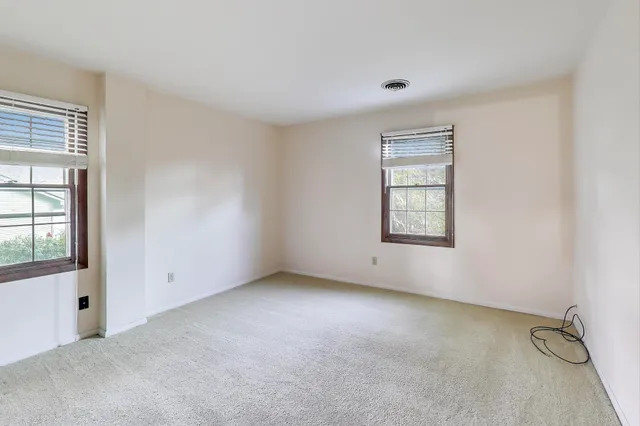 $328,800 | 603 Savoy Place, Valparaiso, IN 46383