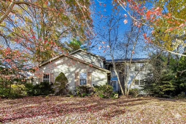 $328,800 | 603 Savoy Place, Valparaiso, IN 46383