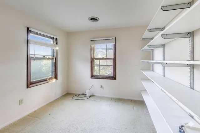 $328,800 | 603 Savoy Place, Valparaiso, IN 46383