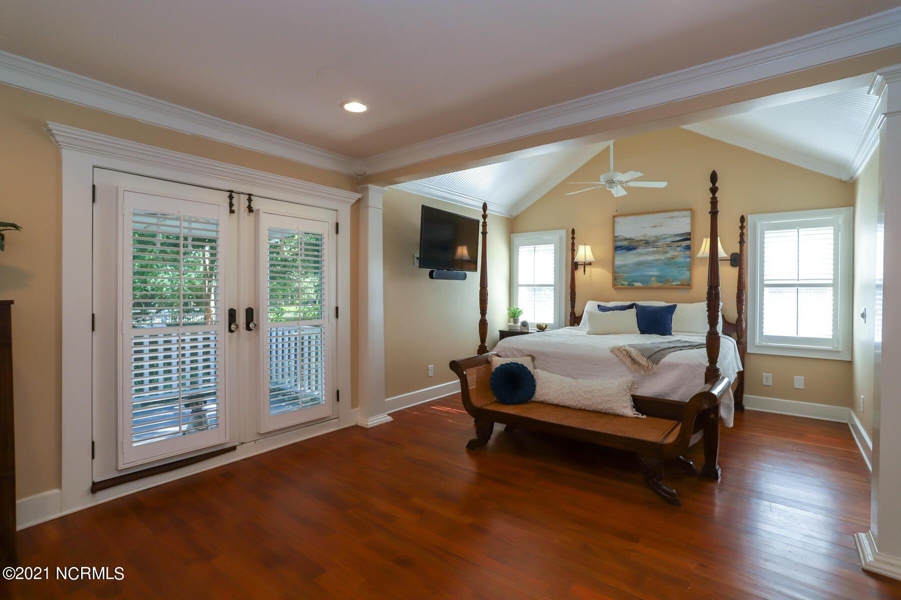 160 Dundee Road Pinehurst, NC 28374 - Photo 19 of 49 master bedroom1