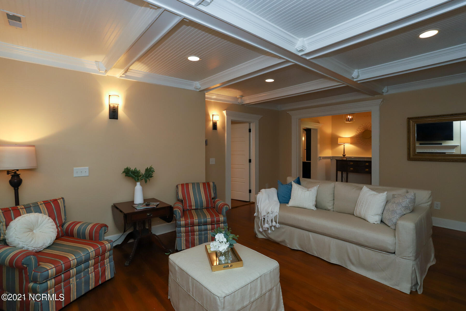 160 Dundee Road Pinehurst, NC 28374 - Photo 7 of 49 living room2