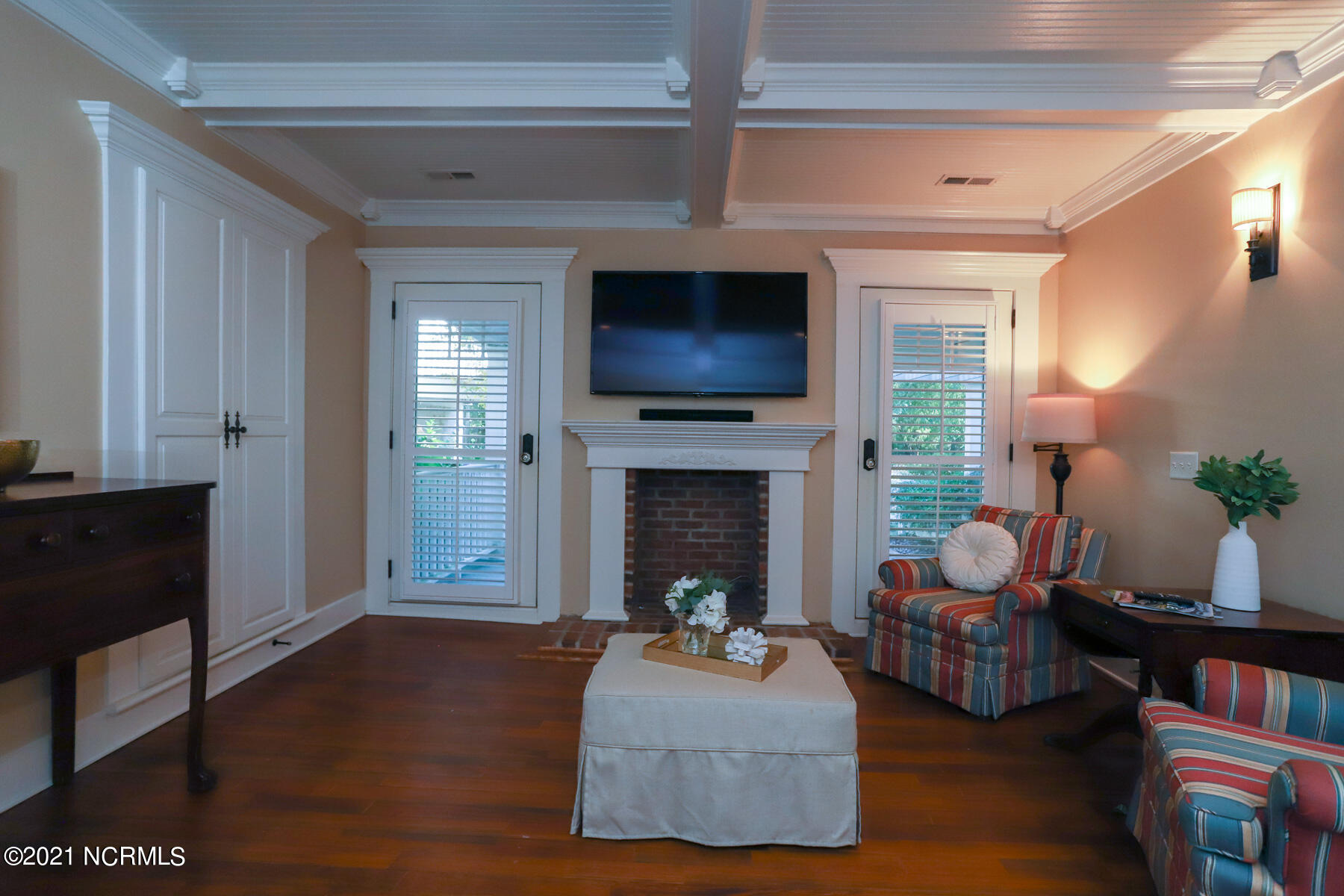 160 Dundee Road Pinehurst, NC 28374 - Photo 8 of 49 living room3