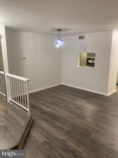 5829 Cove Landing Road, Unit 202 Burke, VA 22015 - Photo 10 of 27 Dining Room 2