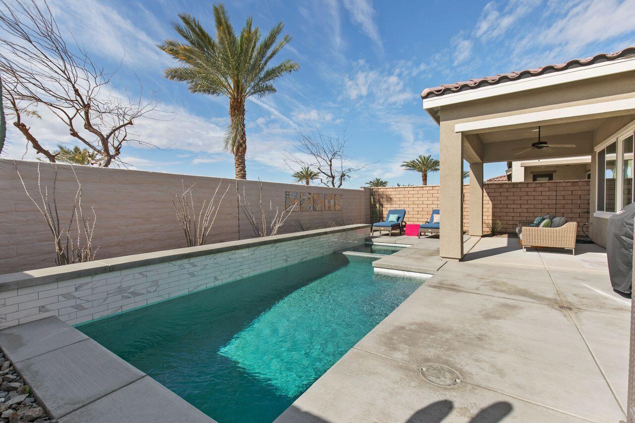 85559 Treviso Drive Indio, CA 92203 - Photo 27 of 30 a view of backyard of a house