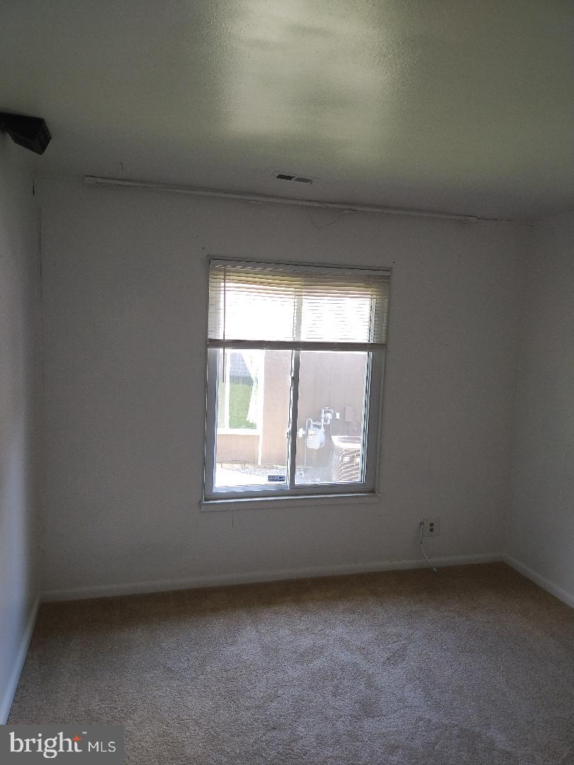 2841 Aquarius Avenue Silver Spring, MD 20906 - Photo 25 of 57 an empty room with a window