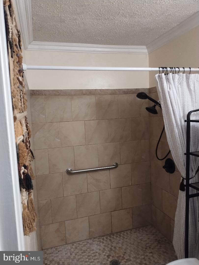 2841 Aquarius Avenue Silver Spring, MD 20906 - Photo 39 of 57 a bathroom with a shower