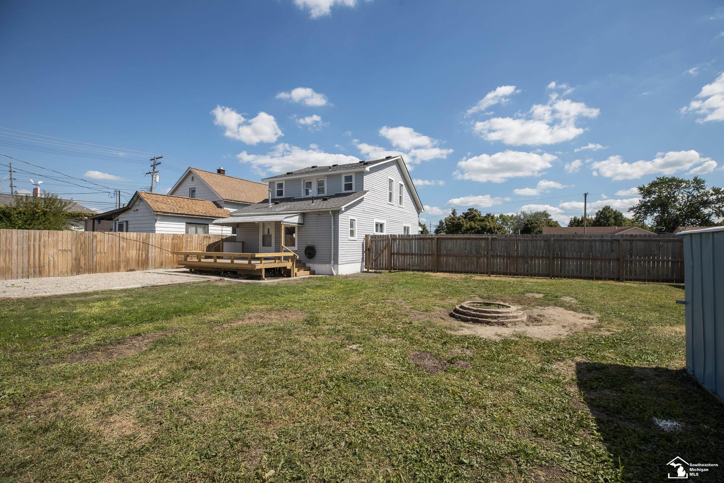 17048 Quarry Road Riverview, MI 48193 - Photo 28 of 31
