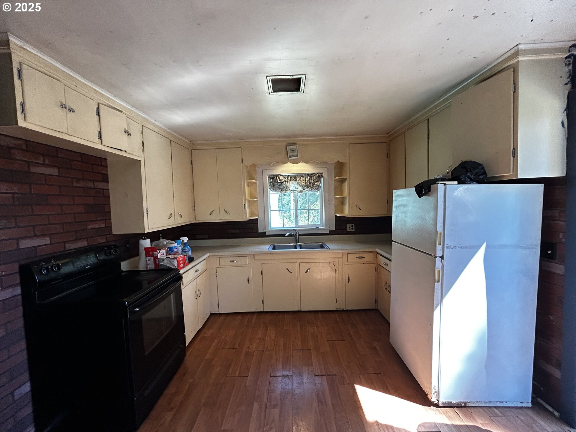 92290 Simonsen Road Astoria, OR 97103 - Photo 5 of 15 Gallery Image 5