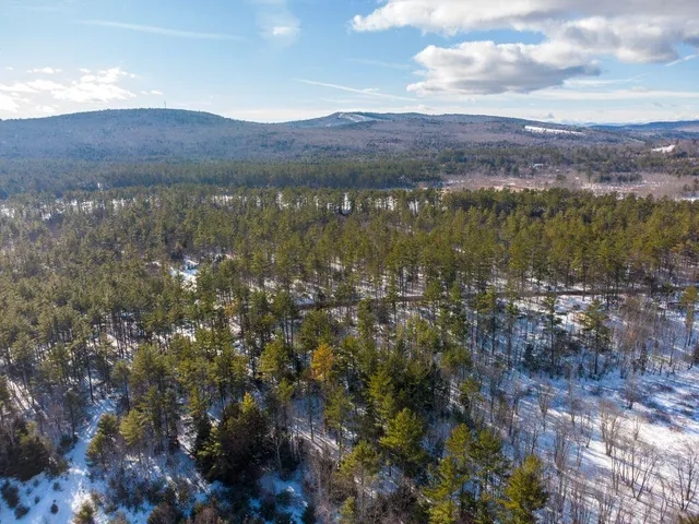 $90,000 | 189 Hunts Corner Road, Waterford, ME 04088