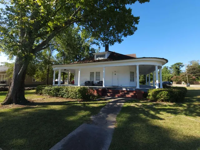 $215,000 | 425 Jones Avenue, Waynesboro, GA 30830