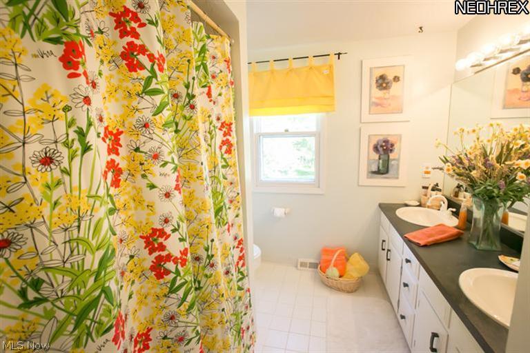 999 Bell Road Chagrin Falls, OH 44022 - Photo 19 of 25 Gallery Image 19