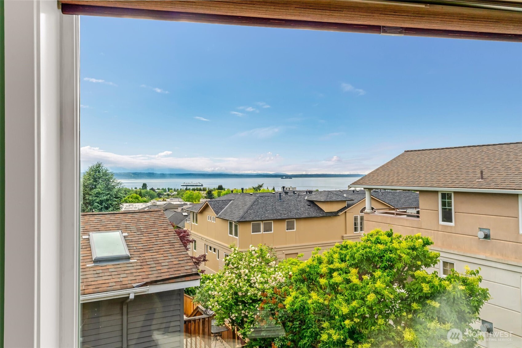 545 Holly Drive Edmonds, WA 98020 - Photo 21 of 39