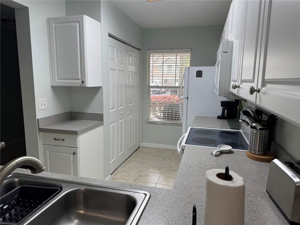 4237 Southwest 22nd Lane, Unit 134 Gainesville, FL 32607 - Photo 6 of 28