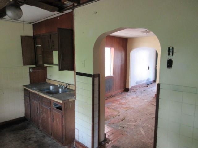 124 Irwin Street McKees Rocks, PA 15136 - Photo 9 of 18 a hall way with furniture