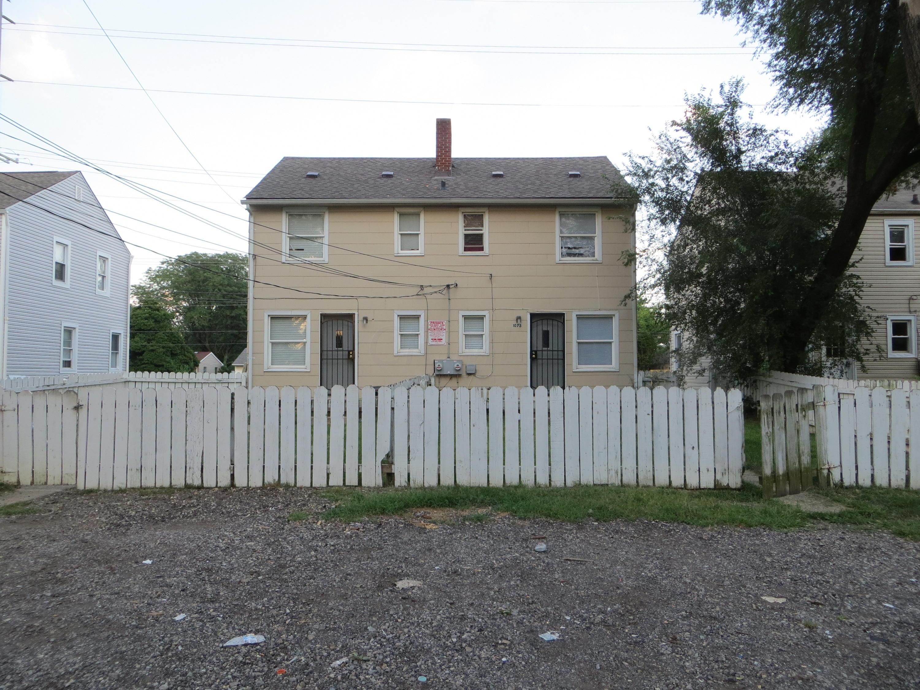 1071 South James Road Columbus, OH 43227 - Photo 2 of 6
