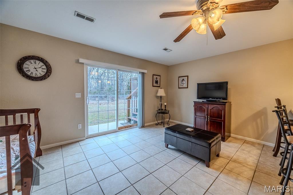 1402 Raspberry Drive Lebanon, MO 65536 - Photo 34 of 56