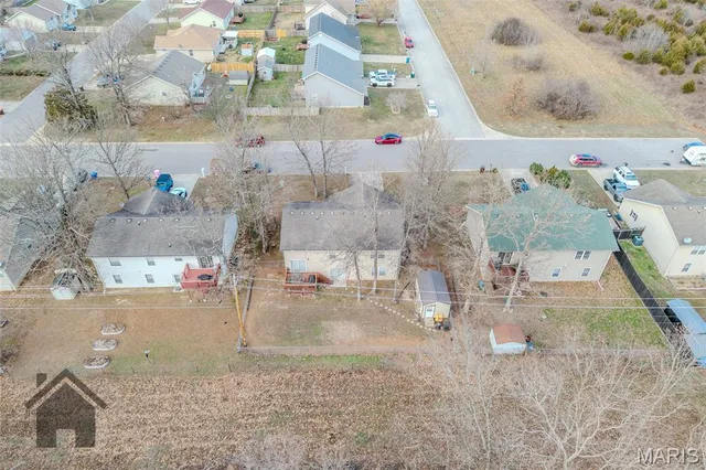 $289,900 | 1402 Raspberry Drive, Lebanon, MO 65536