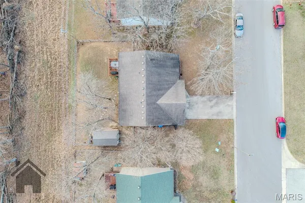 $279,900 | 1402 Raspberry Drive, Lebanon, MO 65536