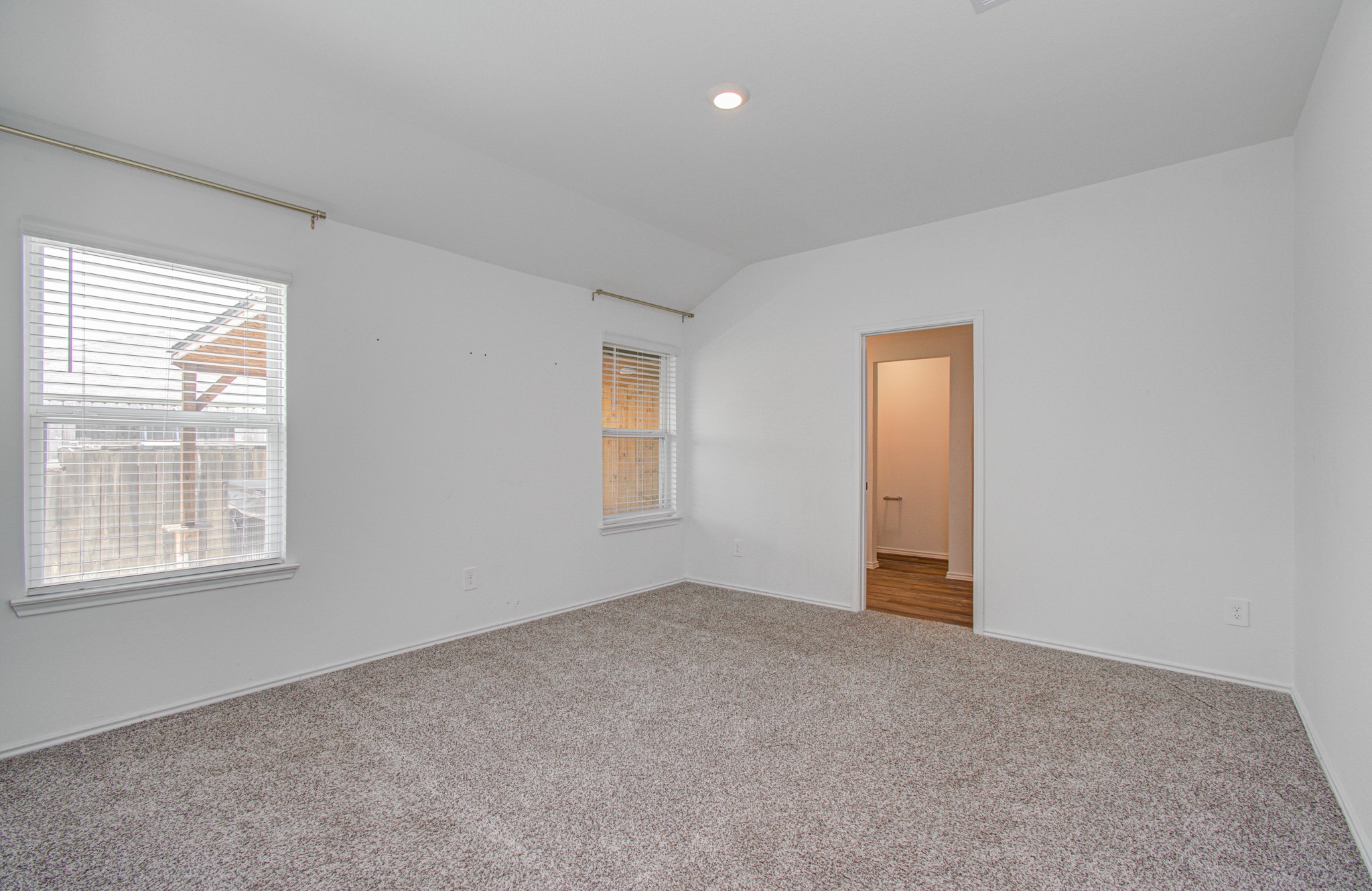 6111 Grove Of Pnes Street Spring, TX 77373 - Photo 17 of 32