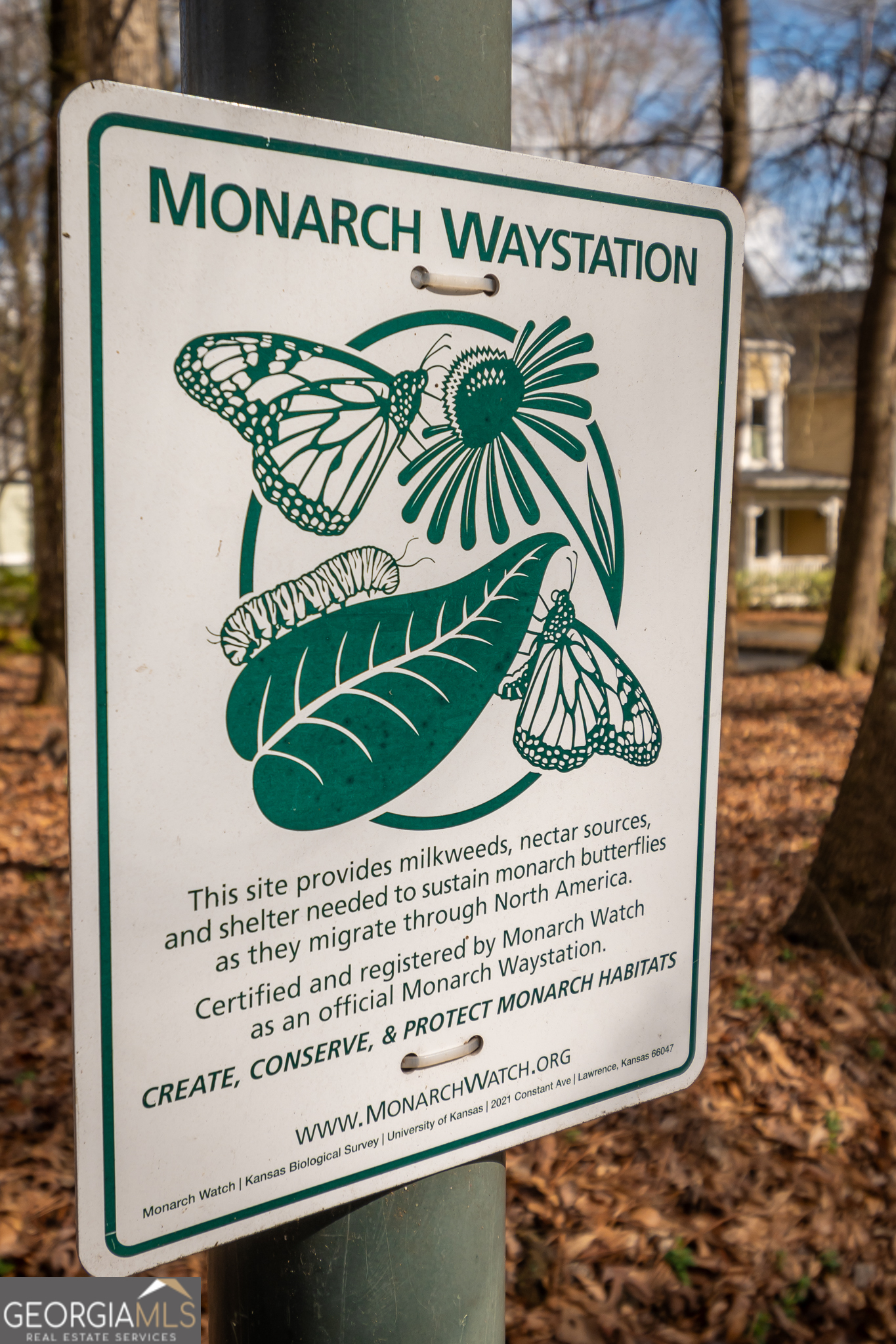83 Charter Oak Drive Athens, GA 30607 - Photo 42 of 46 a close up of a sign board