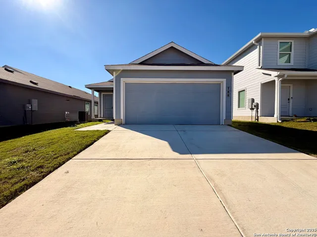 $1,495 | 788 Bullsnake Trail, New Braunfels, TX 78132