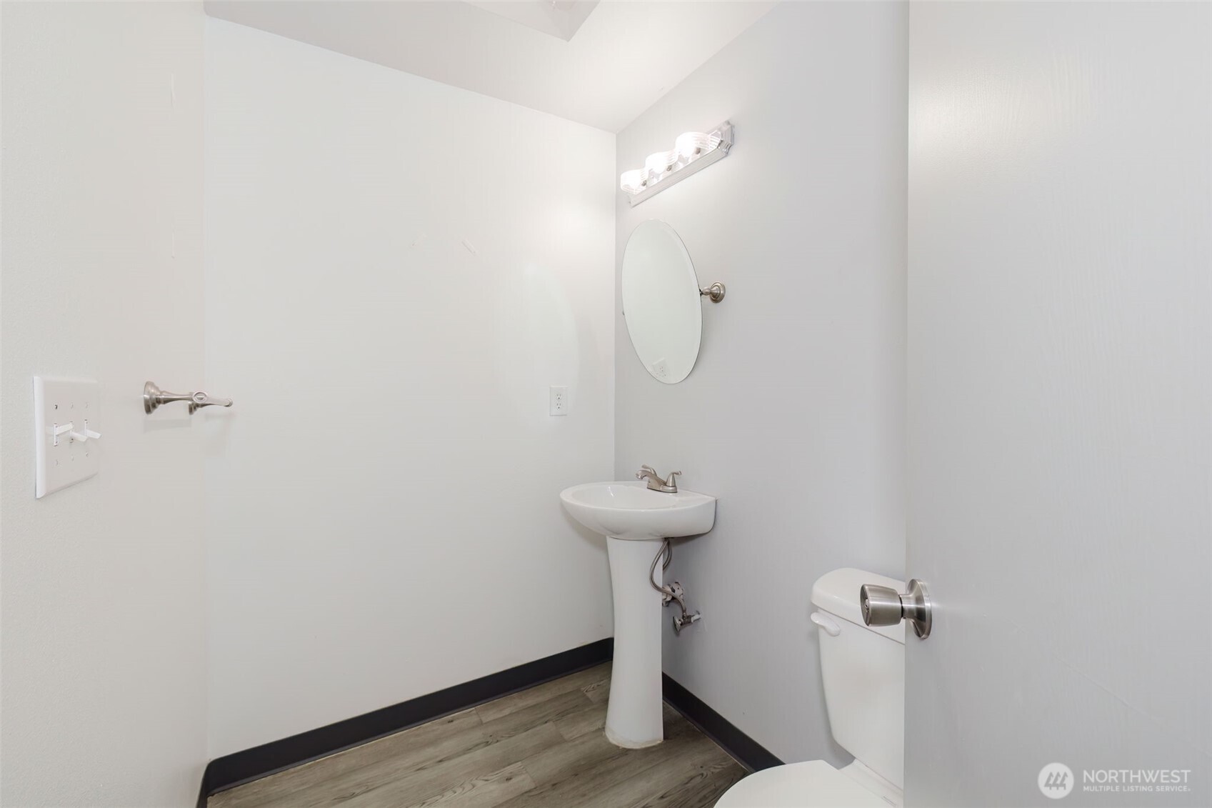5151 East Pickering Road Shelton, WA 98584 - Photo 32 of 32 Gallery Image 32