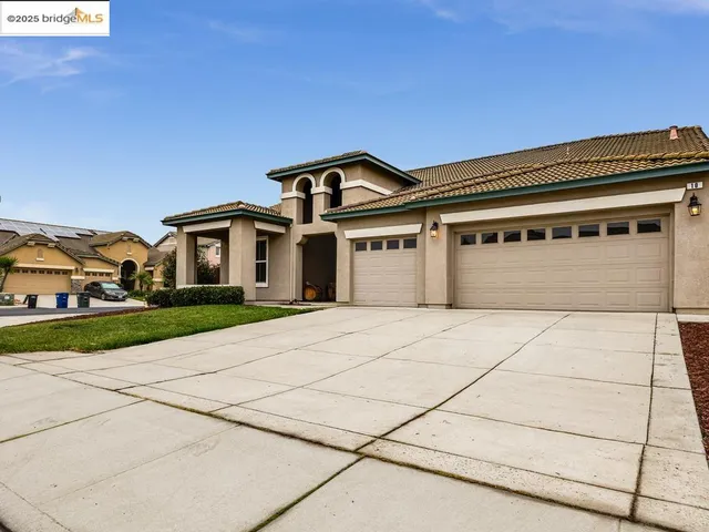 $758,888 | 10 Da Vinci Court, Oakley, CA 94561