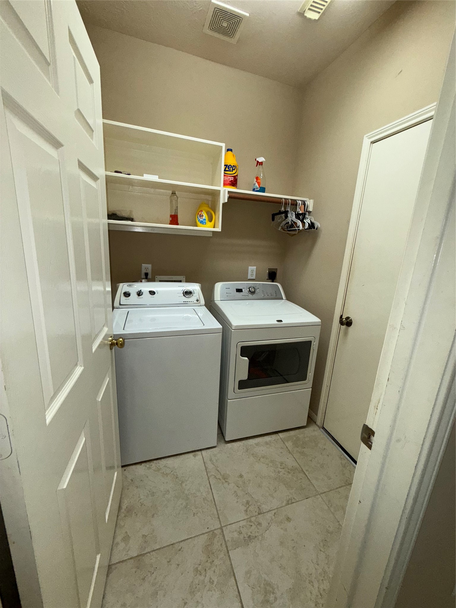 14009 Hollow Canyon Lane Rosharon, TX 77583 - Photo 16 of 19