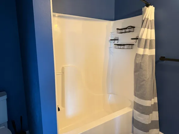 $181,300 | 2138 Stone School Circle, Ann Arbor, MI 48108