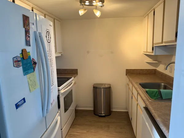 $181,300 | 2138 Stone School Circle, Ann Arbor, MI 48108