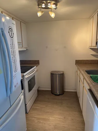 $181,300 | 2138 Stone School Circle, Ann Arbor, MI 48108